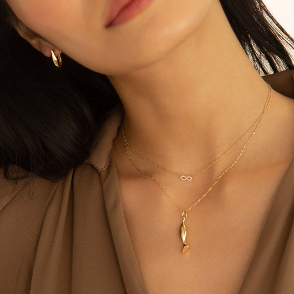 Buy Necklace Women | Pendant Necklaces for Women|18K Gold Plated Chain  Necklace | Fashion Necklaces | Gold Necklaces for Women | Women Necklace  Jewelry | Metal Choker Online at desertcartINDIA