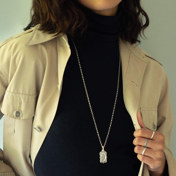 9 Ways to Pair Your Favorite Necklace With a Turtleneck - Brit + Co